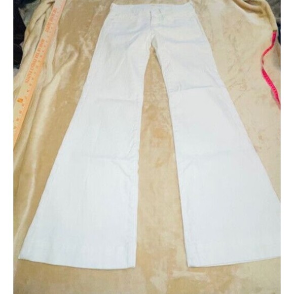 7 for All Mankind Dojo Flare Jeans Women's Size 24 Fits 27x28 White Denim - Picture 3 of 15